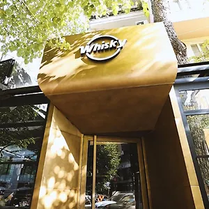 Boutique Whisky 3*, Tirana Albanië
